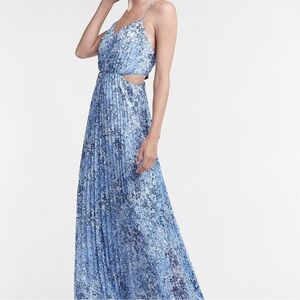EXPRESS pleated cutout side zip back flowy maxi dress!